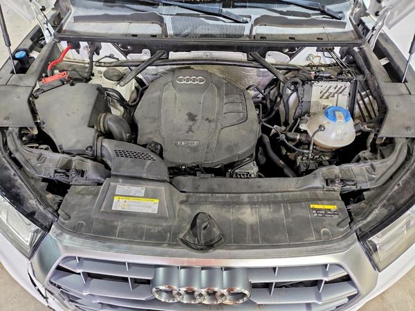 2018 AUDI Q5 quattro Premium Plus