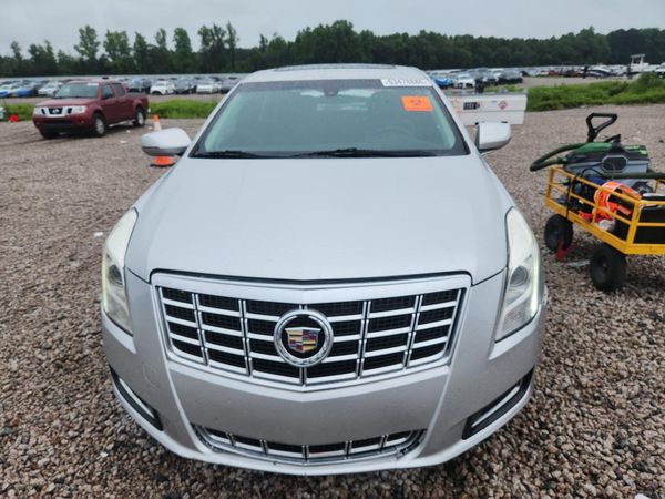 2015 CADILLAC XTS Standard