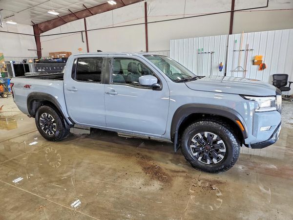2024 NISSAN FRONTIER