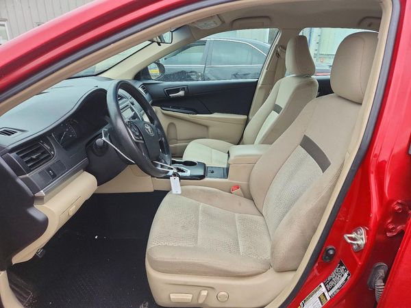 2014 TOYOTA CAMRY