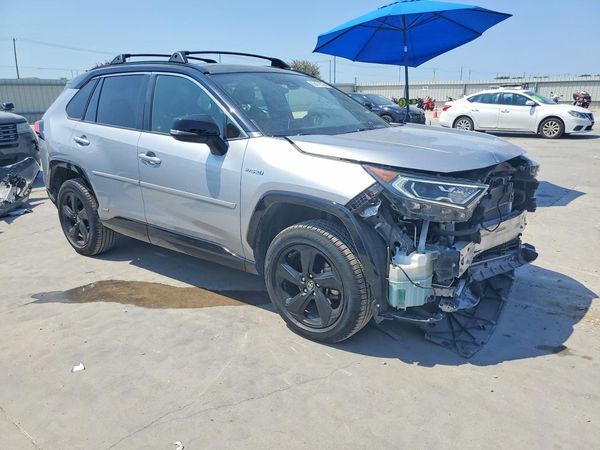 2019 TOYOTA RAV4 XSE HV 4WD