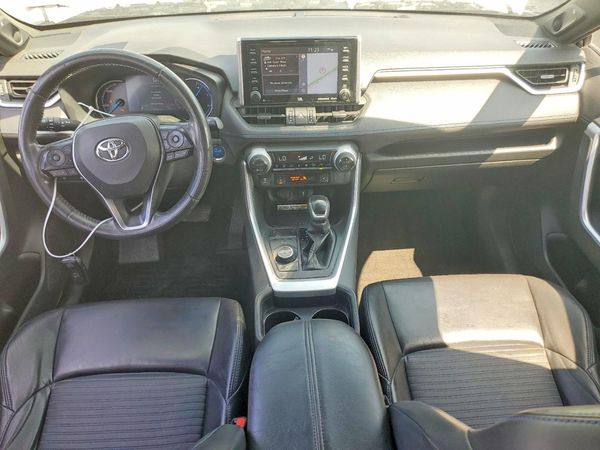 2019 TOYOTA RAV4 XSE HV 4WD