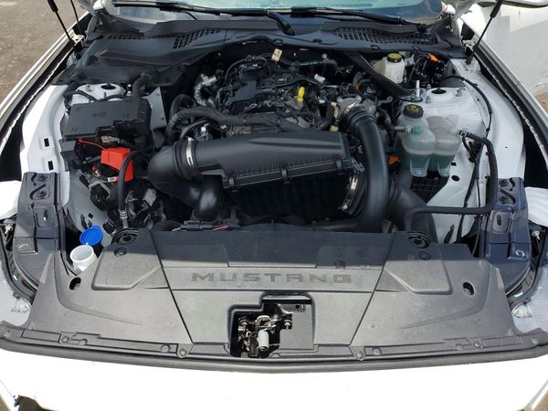 2024 FORD MUSTANG I4