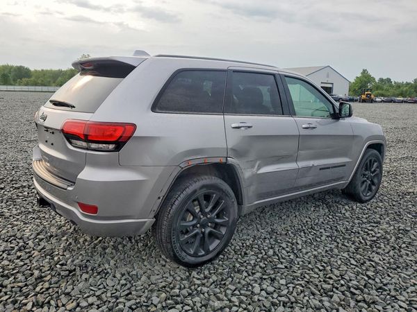 2019 JEEP GRAND CHEROKEE LAREDO 4X4