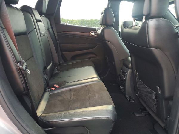 2019 JEEP GRAND CHEROKEE LAREDO 4X4