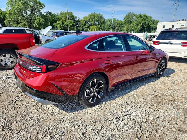 2025 HYUNDAI SONATA