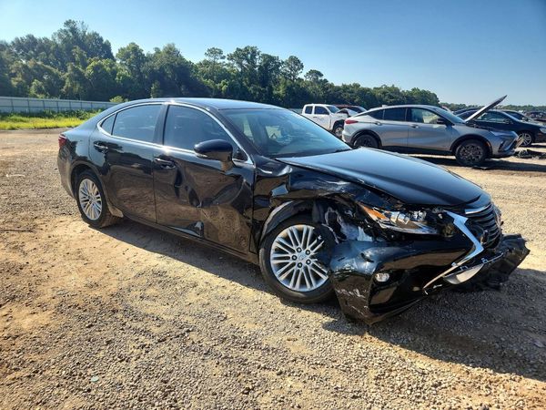 2017 LEXUS ES