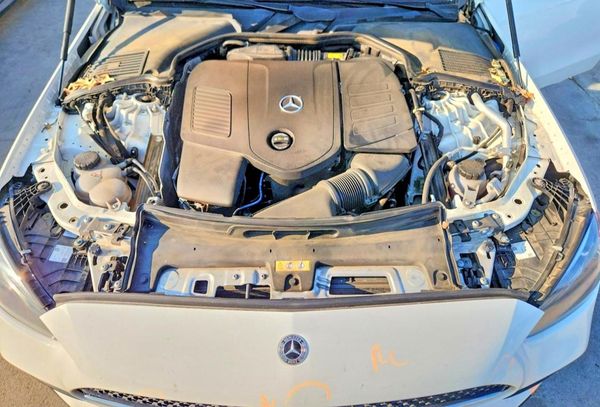 2023 MERCEDES-BENZ C C300