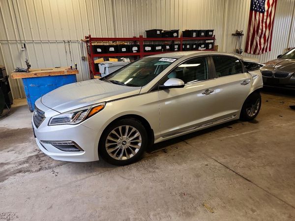 2015 HYUNDAI SONATA — DSFA — Front 3/4