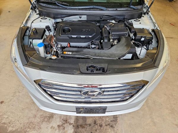 2015 HYUNDAI SONATA — Engine bay