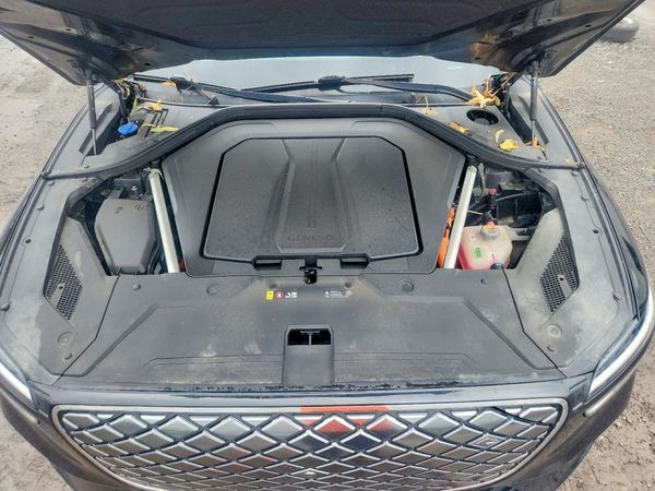 2024 GENESIS GV70