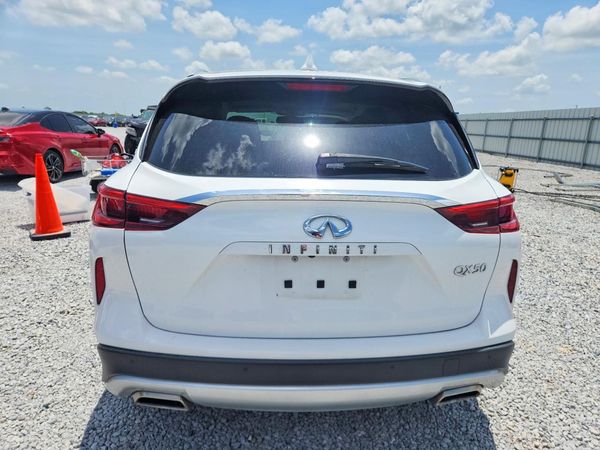 2021 INFINITI QX50 Luxe