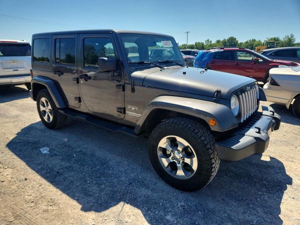 2017 JEEP WRANGLER UNLIMITED SAHARA 4X4