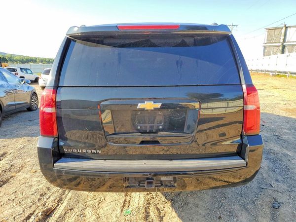 2018 CHEVROLET SUBURBAN LT
