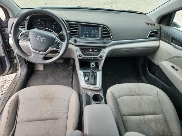 2017 HYUNDAI ELANTRA