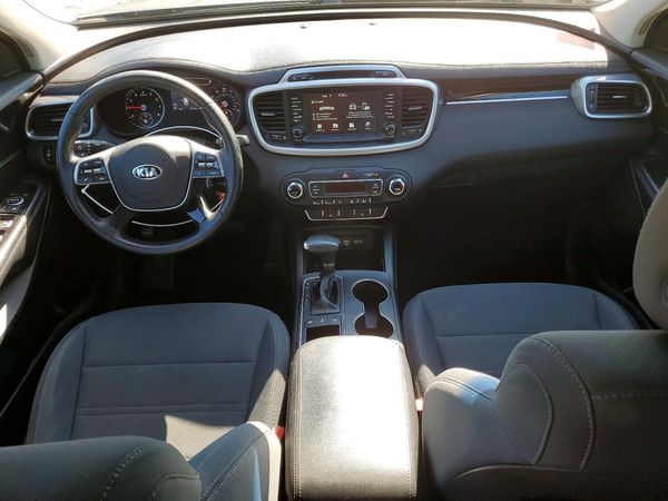 2019 KIA SORENTO L, LX, S