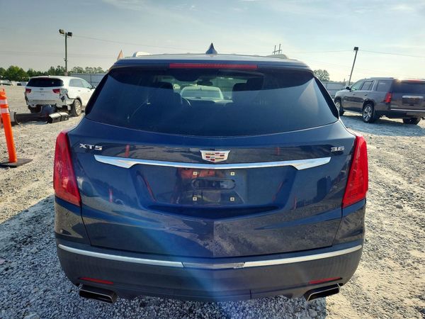 2018 CADILLAC XT5