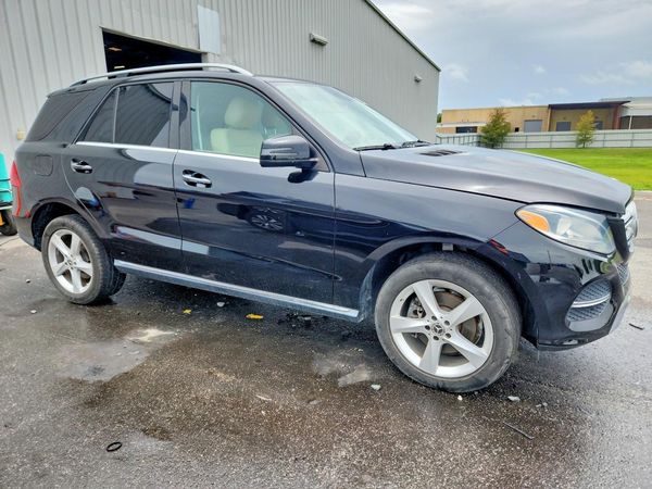 2017 MERCEDES-BENZ GLE