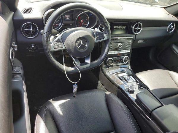 2020 MERCEDES-BENZ SLC SLC300