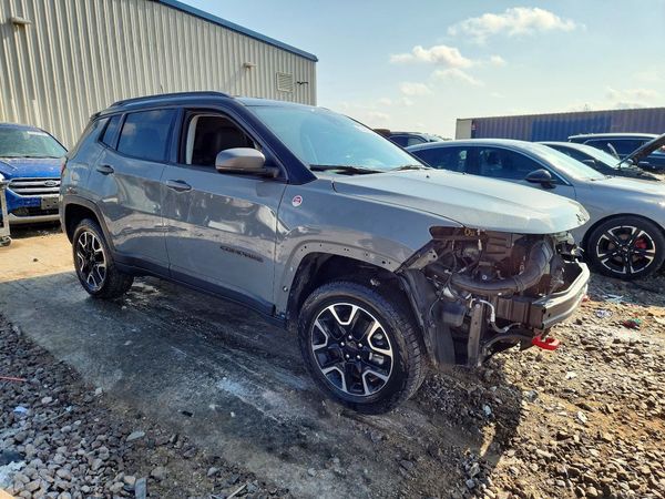 2021 JEEP COMPASS