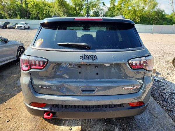 2021 JEEP COMPASS