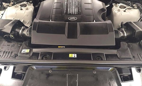 2018 LAND ROVER RANGE ROVER SPORT HSE