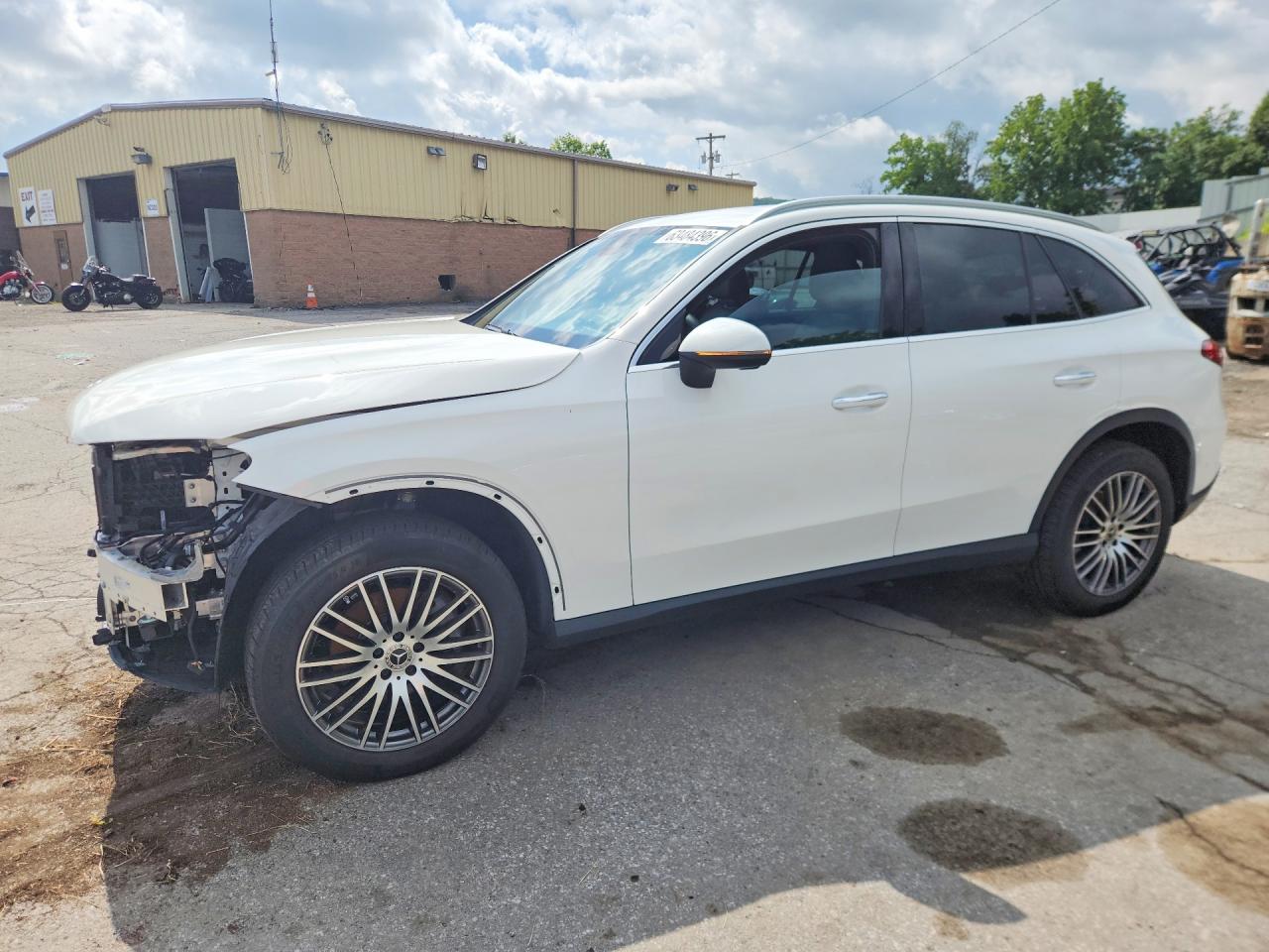 2025 MERCEDES-BENZ GLC GLC300 4MATIC