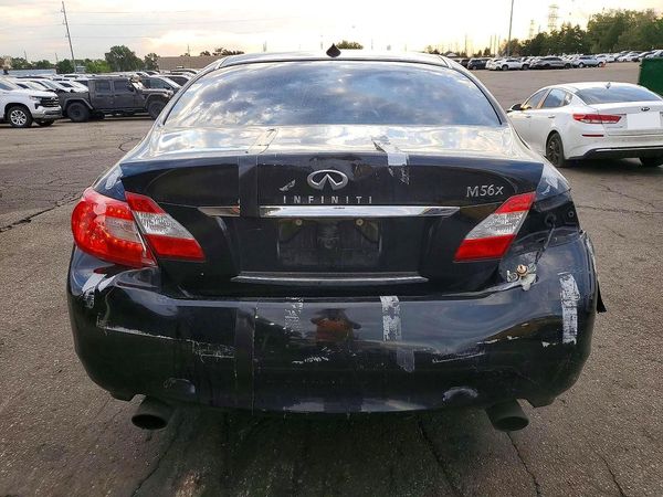 2012 INFINITI M56