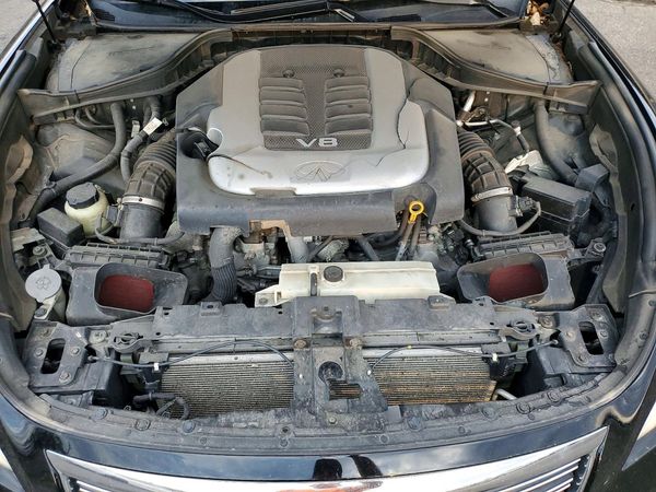 2012 INFINITI M56