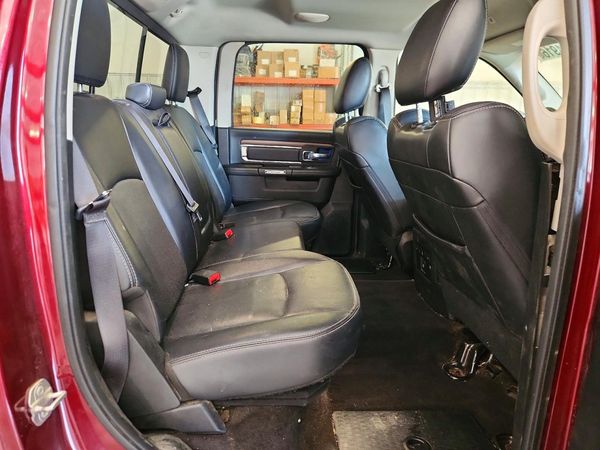 2017 RAM 1500 LARAMIE CREW CAB 4X4