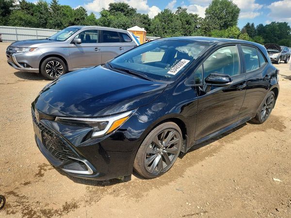 2026 TOYOTA COROLLA