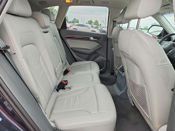 2016 AUDI Q5 quattro Premium Plus
