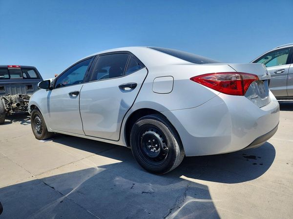 2018 TOYOTA COROLLA