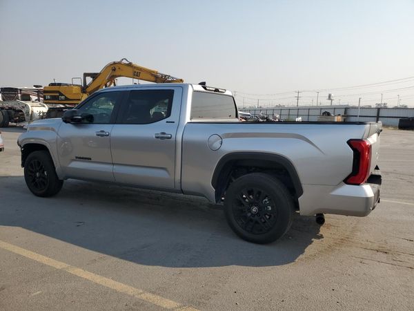 2026 TOYOTA TUNDRA