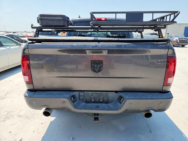 2015 RAM 1500 SPORT CREW CAB 4X2