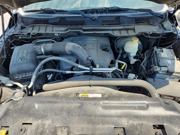 2015 RAM 1500 SPORT CREW CAB 4X2