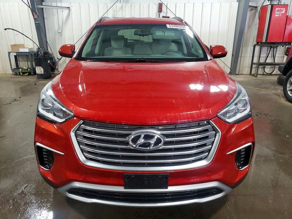 2018 HYUNDAI SANTA FE SE Base