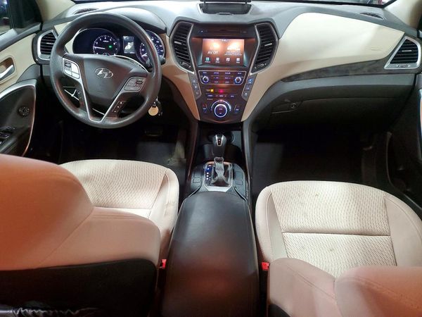 2018 HYUNDAI SANTA FE SE Base