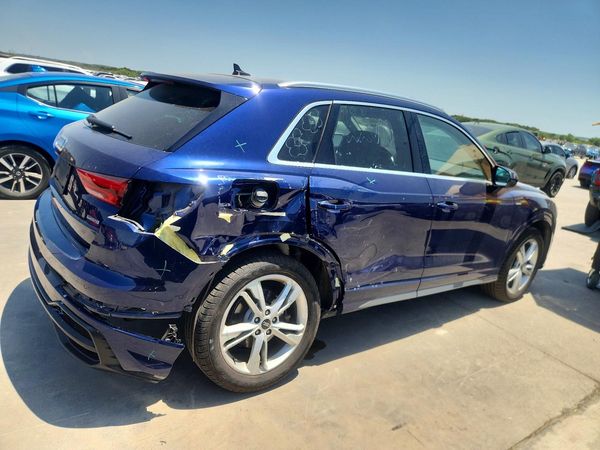 2021 AUDI Q3