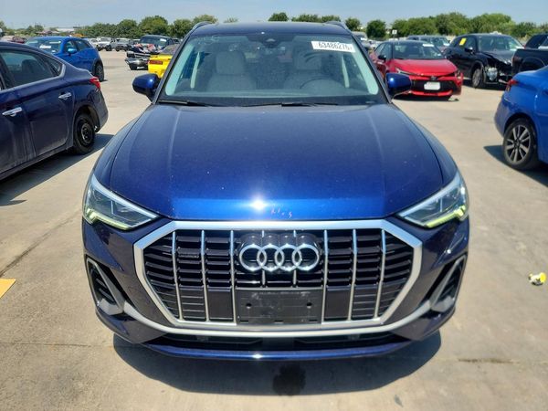 2021 AUDI Q3