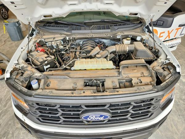 2024 FORD F150