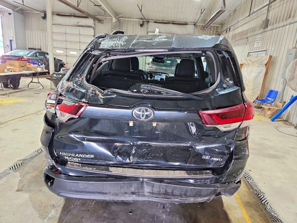 2019 TOYOTA HIGHLANDER SE/XLE