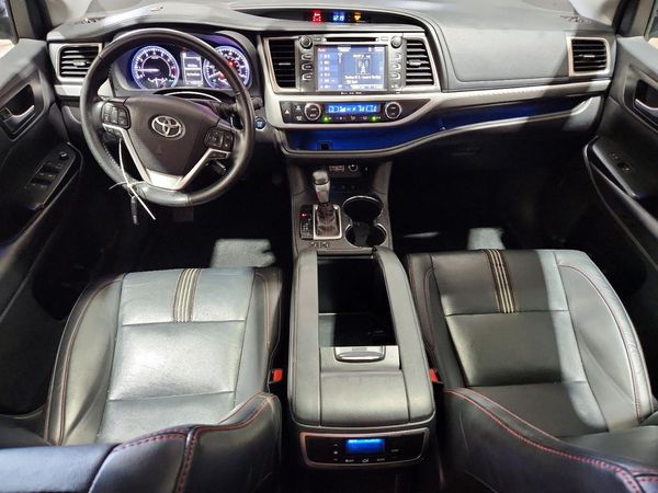 2019 TOYOTA HIGHLANDER SE/XLE