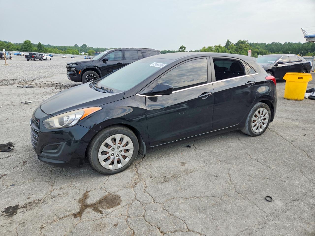 2016 HYUNDAI ELANTRA — Front 3/4