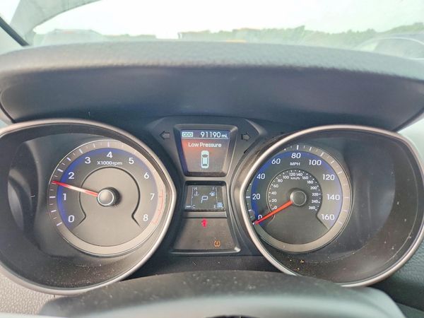 2016 HYUNDAI ELANTRA — ODOM