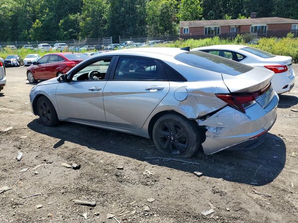 2021 HYUNDAI ELANTRA