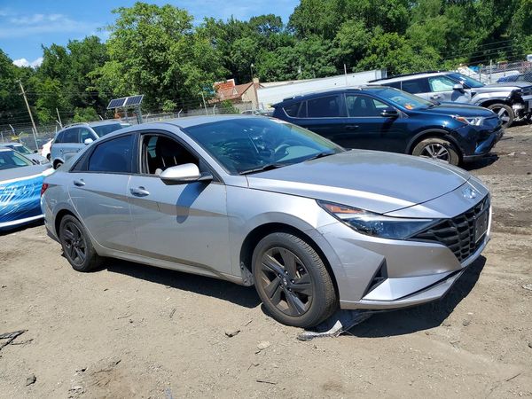 2021 HYUNDAI ELANTRA