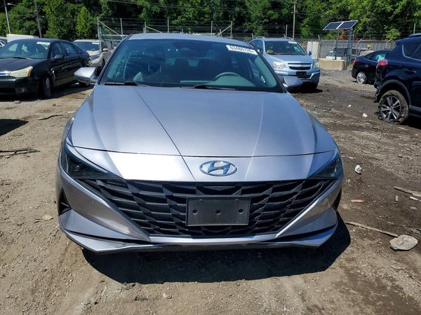 2021 HYUNDAI ELANTRA