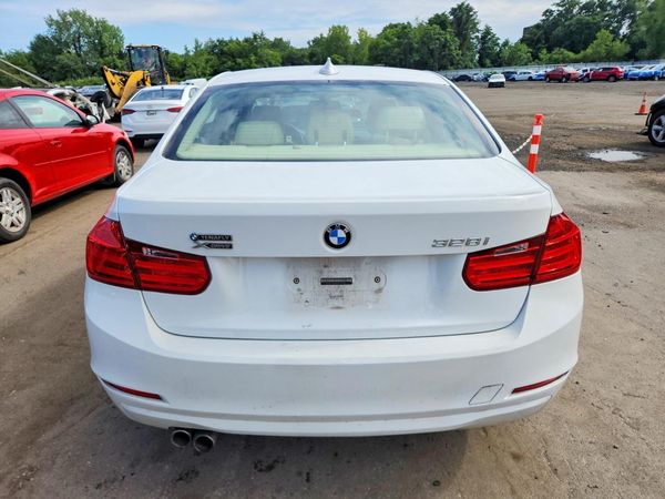 2013 BMW 328 xDrive SA