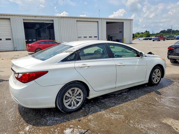 2012 HYUNDAI SONATA